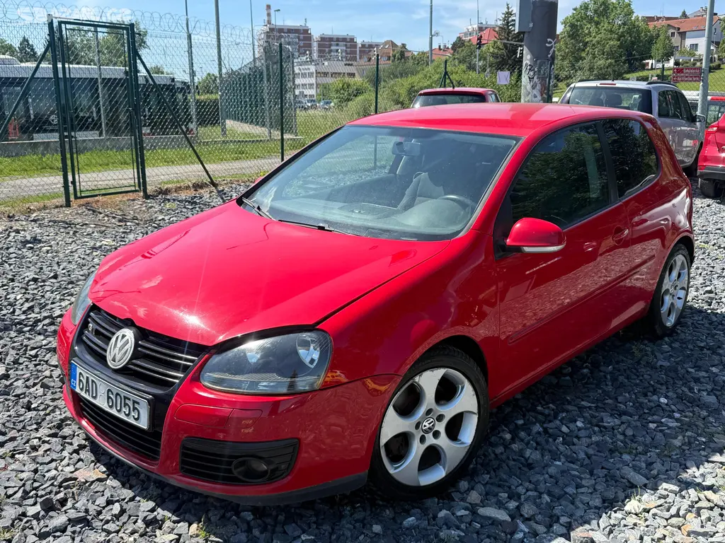 Volkswagen Golf, GT 1.4i Turbo Kompresor 125kw